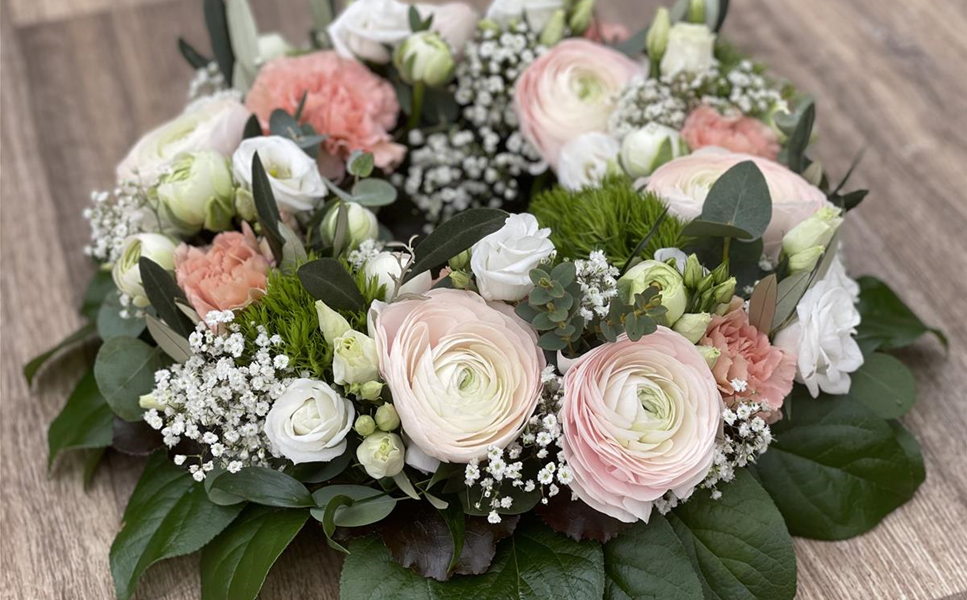 Abschiednehmen mit Blumen - Trauerfälle Abschiednehmen mit Blumen - Trauerfälle